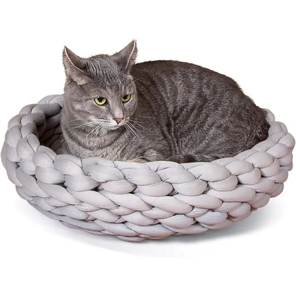 Handwoven Round Knitted Polyester Pet Bed For Cats